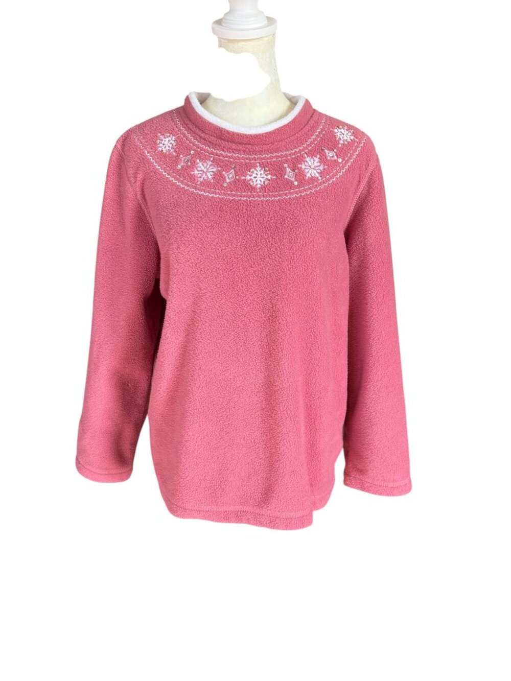 Bonnie Evans Petites dusty rose fleece embellished snowflake sweater size PL